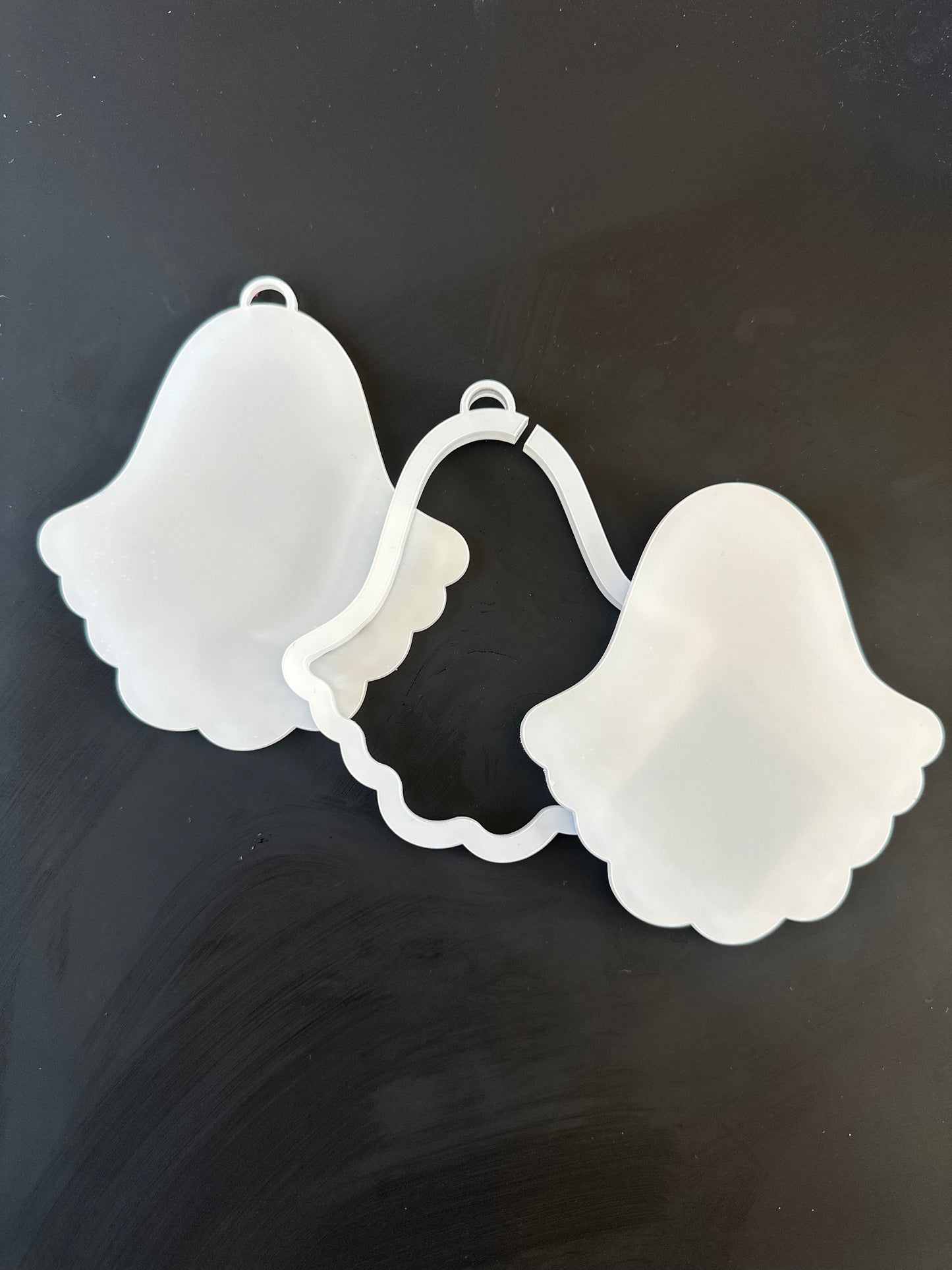 DIY Acrylic Ghost Shaker